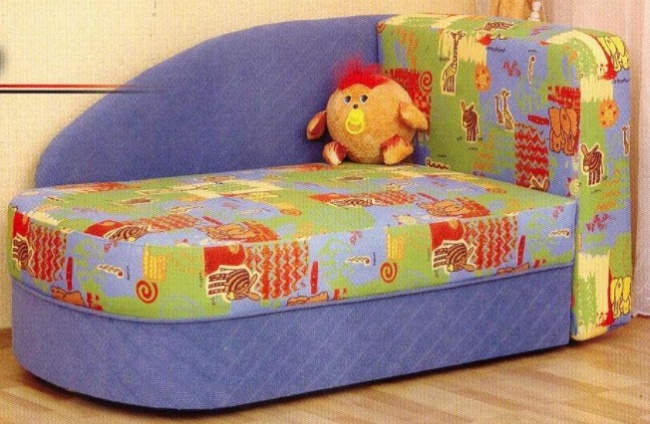 Мини-диваны со спальным местом